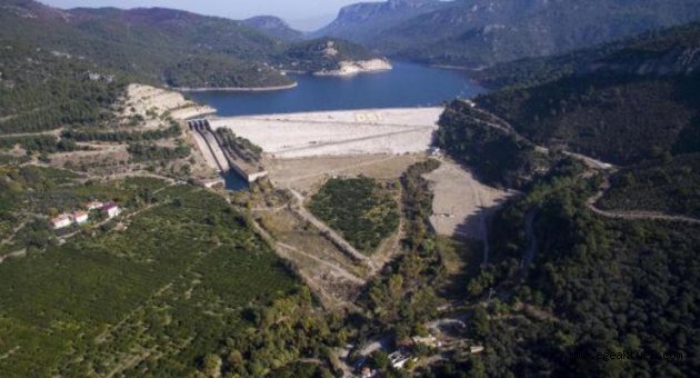 Yağmurlar İzmir'in barajlarını doldurdu