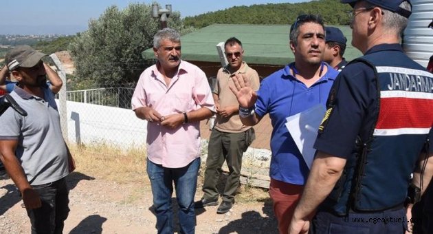 Yıkımı engelleyemeyince evlerini tahliye ettiler