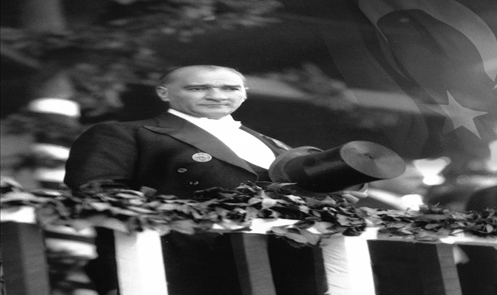 Türkiye'nin Kurtarıcı ve Kurucu Babası:  Atatürk